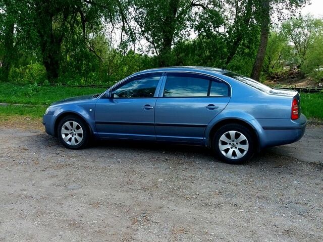 Шкода Суперб, объемом двигателя 1.8 л и пробегом 298 тыс. км за 4400 $, фото 1 на Automoto.ua
