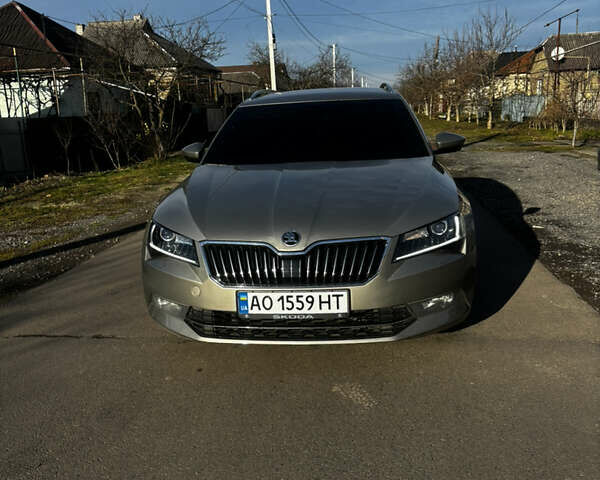 Шкода Суперб, объемом двигателя 0 л и пробегом 270 тыс. км за 13700 $, фото 1 на Automoto.ua