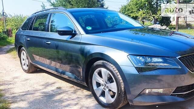 Шкода Суперб, объемом двигателя 1.97 л и пробегом 230 тыс. км за 16000 $, фото 1 на Automoto.ua