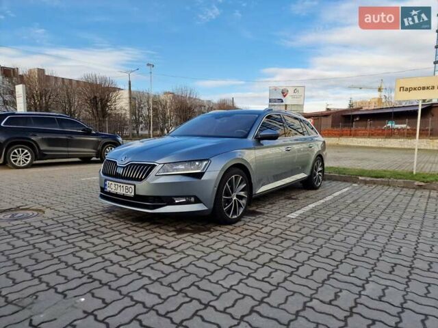 Шкода Суперб, объемом двигателя 1.97 л и пробегом 259 тыс. км за 18100 $, фото 1 на Automoto.ua
