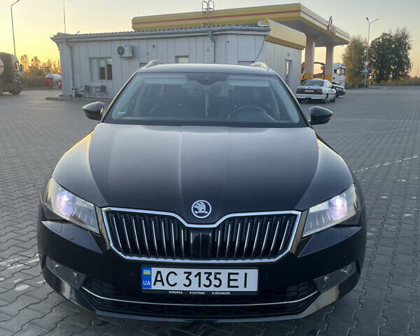 Шкода Суперб, объемом двигателя 2 л и пробегом 270 тыс. км за 17900 $, фото 1 на Automoto.ua