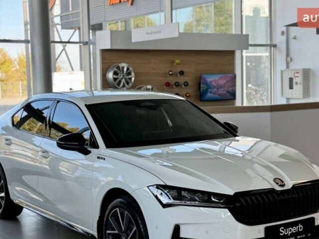 Шкода Суперб 2025 у Дніпро (Дніпропетровську) на Automoto.ua Шкода Суперб, об'ємом двигуна 1.98 л та пробігом 0 тис. км за 52784 $, фото 1 на Automoto.ua
