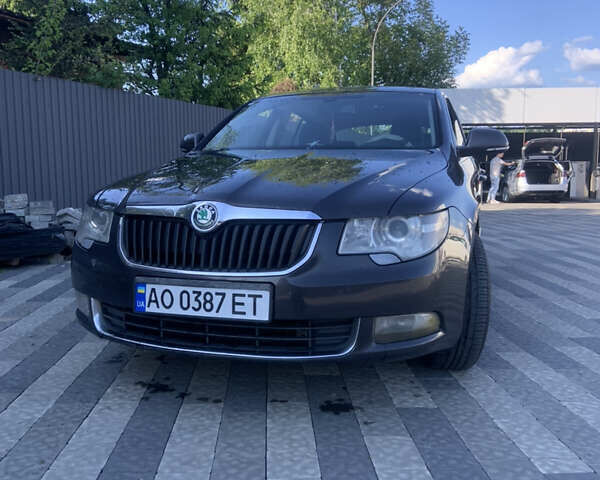 Шкода Суперб, об'ємом двигуна 1.97 л та пробігом 301 тис. км за 8200 $, фото 1 на Automoto.ua