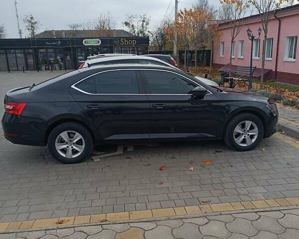 Шкода Суперб, объемом двигателя 2 л и пробегом 229 тыс. км за 16000 $, фото 1 на Automoto.ua