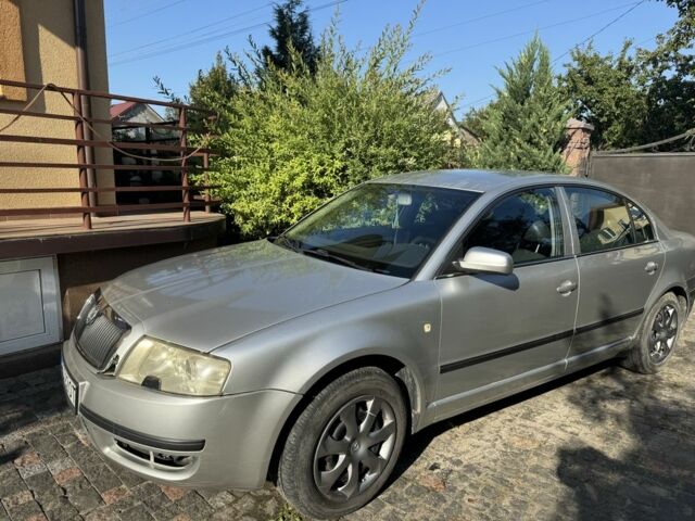 Сірий Шкода Суперб, об'ємом двигуна 1.9 л та пробігом 257 тис. км за 5500 $, фото 1 на Automoto.ua