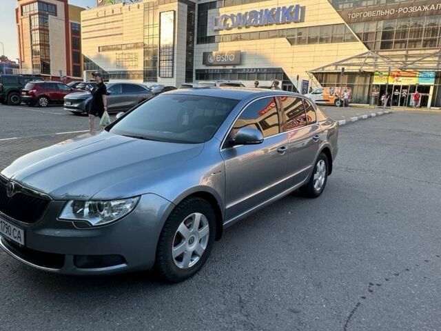Сірий Шкода Суперб, об'ємом двигуна 1.8 л та пробігом 336 тис. км за 6300 $, фото 1 на Automoto.ua