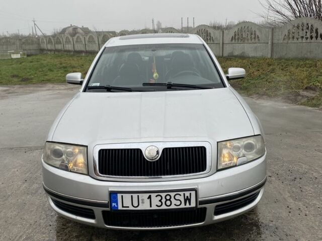 Сірий Шкода Суперб, об'ємом двигуна 1.9 л та пробігом 300 тис. км за 2550 $, фото 1 на Automoto.ua