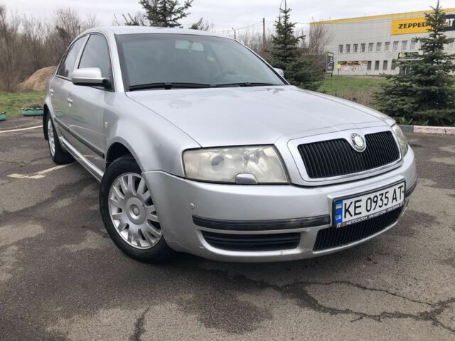 Сірий Шкода Суперб, об'ємом двигуна 1.8 л та пробігом 324 тис. км за 3200 $, фото 1 на Automoto.ua
