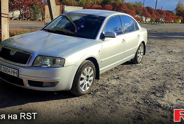 Серый Шкода Суперб, объемом двигателя 1.8 л и пробегом 460 тыс. км за 5500 $, фото 1 на Automoto.ua