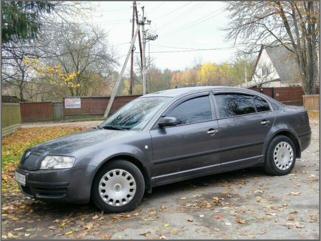 Сірий Шкода Суперб, об'ємом двигуна 0 л та пробігом 245 тис. км за 6499 $, фото 1 на Automoto.ua