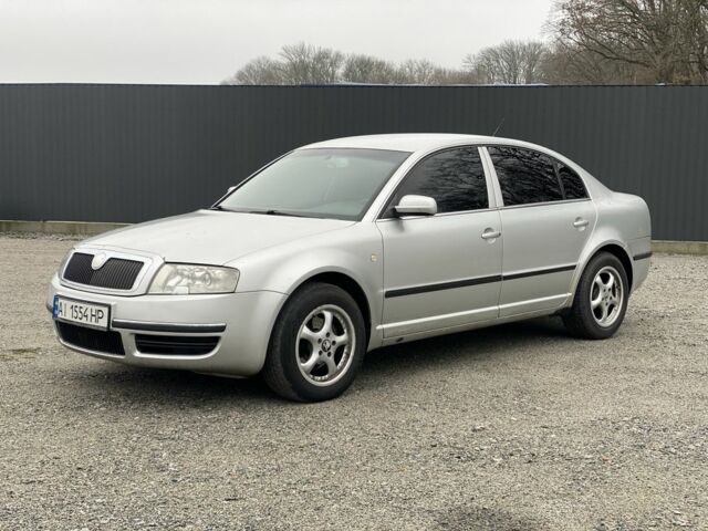 Серый Шкода Суперб, объемом двигателя 1.9 л и пробегом 337 тыс. км за 5500 $, фото 1 на Automoto.ua