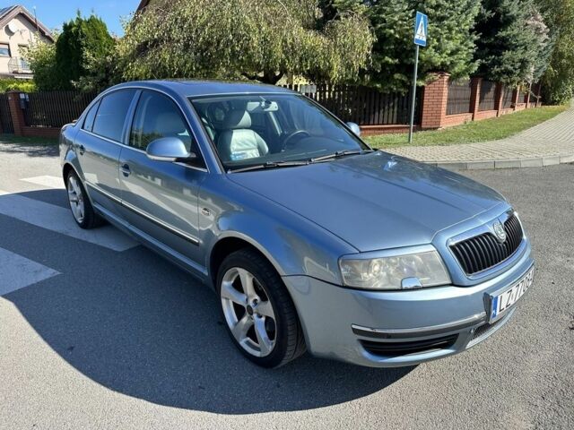 Серый Шкода Суперб, объемом двигателя 2 л и пробегом 270 тыс. км за 1950 $, фото 1 на Automoto.ua