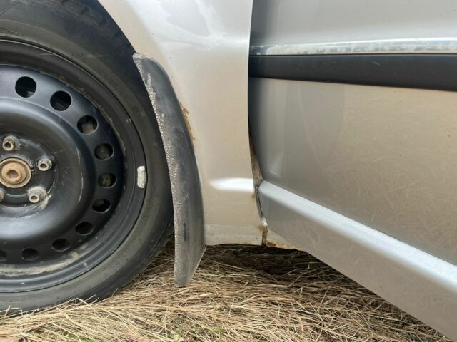 Сірий Шкода Суперб, об'ємом двигуна 2.5 л та пробігом 238 тис. км за 4500 $, фото 1 на Automoto.ua