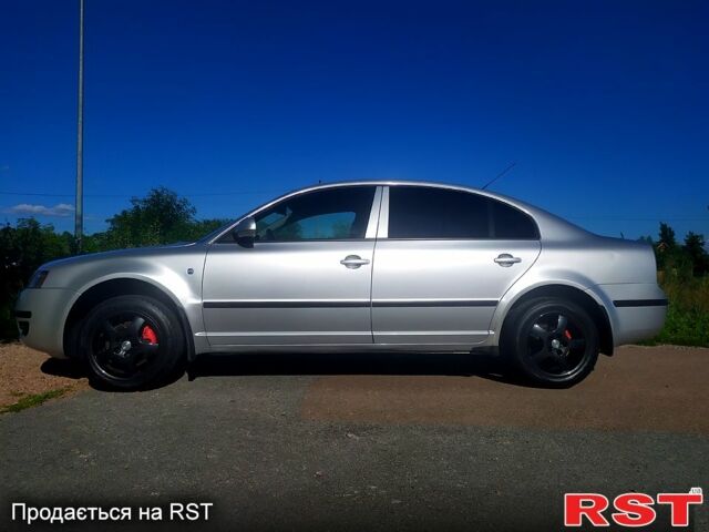 Сірий Шкода Суперб, об'ємом двигуна 1.8 л та пробігом 233 тис. км за 5850 $, фото 1 на Automoto.ua