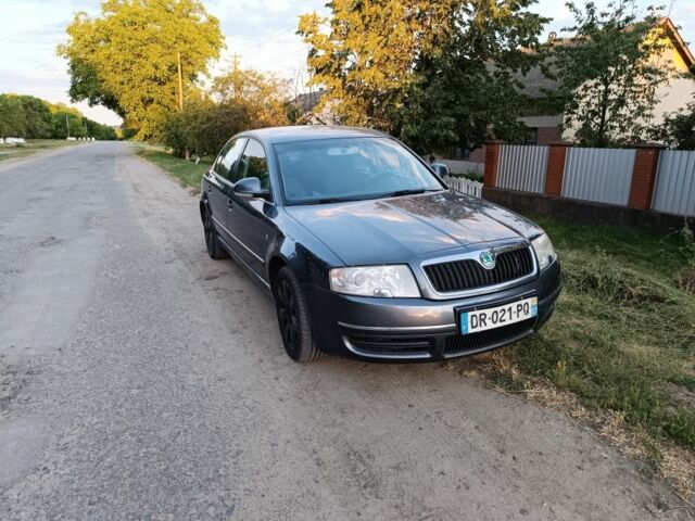 Сірий Шкода Суперб, об'ємом двигуна 0 л та пробігом 280 тис. км за 3500 $, фото 1 на Automoto.ua