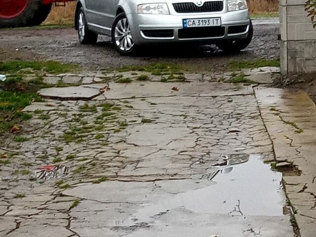 Сірий Шкода Суперб, об'ємом двигуна 1.8 л та пробігом 193 тис. км за 6200 $, фото 1 на Automoto.ua