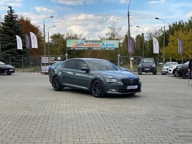 Сірий Шкода Суперб, об'ємом двигуна 2 л та пробігом 144 тис. км за 21600 $, фото 1 на Automoto.ua