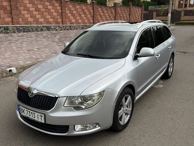 Серый Шкода Суперб, объемом двигателя 1.97 л и пробегом 271 тыс. км за 9200 $, фото 1 на Automoto.ua