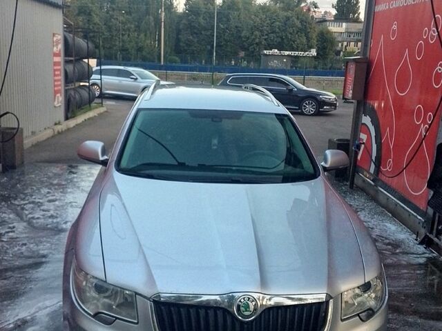 Сірий Шкода Суперб, об'ємом двигуна 1.8 л та пробігом 285 тис. км за 6999 $, фото 1 на Automoto.ua