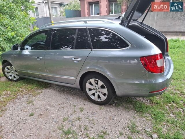 Сірий Шкода Суперб, об'ємом двигуна 1.8 л та пробігом 183 тис. км за 11000 $, фото 1 на Automoto.ua