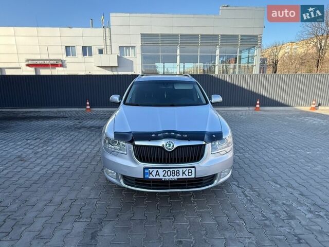 Серый Шкода Суперб, объемом двигателя 1.97 л и пробегом 337 тыс. км за 9600 $, фото 1 на Automoto.ua