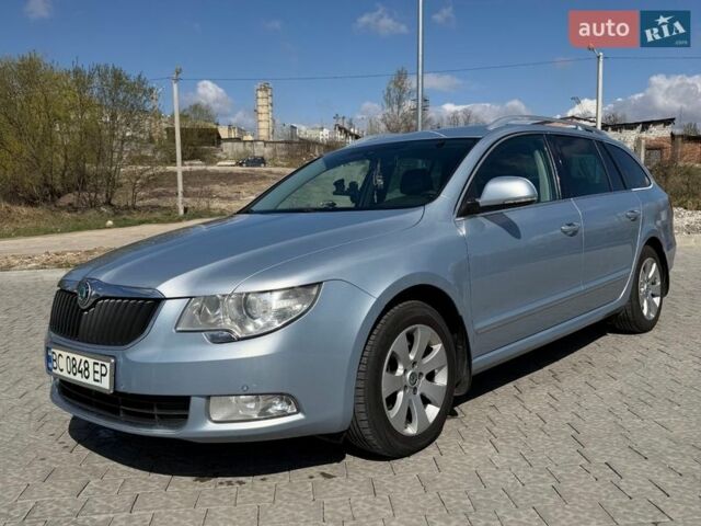 Серый Шкода Суперб, объемом двигателя 1.97 л и пробегом 340 тыс. км за 10000 $, фото 1 на Automoto.ua