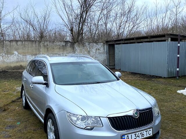 Серый Шкода Суперб, объемом двигателя 1.8 л и пробегом 220 тыс. км за 6900 $, фото 1 на Automoto.ua