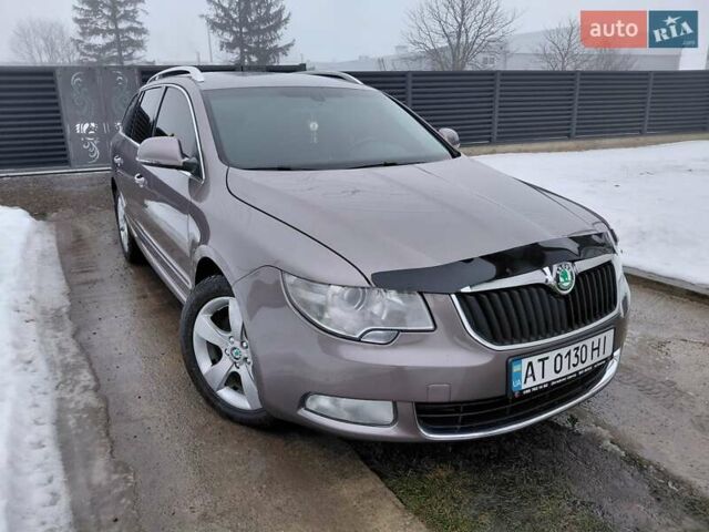 Серый Шкода Суперб, объемом двигателя 2 л и пробегом 291 тыс. км за 9599 $, фото 1 на Automoto.ua