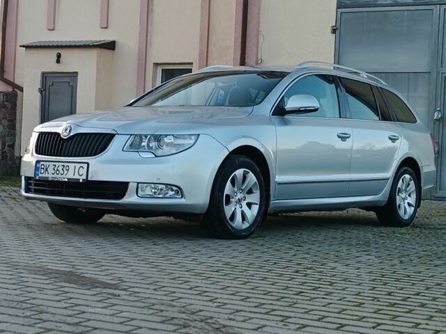 Серый Шкода Суперб, объемом двигателя 1.6 л и пробегом 328 тыс. км за 6950 $, фото 1 на Automoto.ua