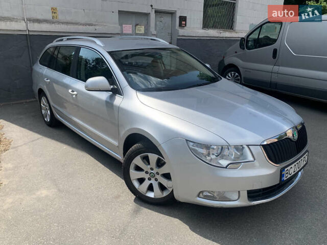 Серый Шкода Суперб, объемом двигателя 1.6 л и пробегом 201 тыс. км за 7999 $, фото 1 на Automoto.ua