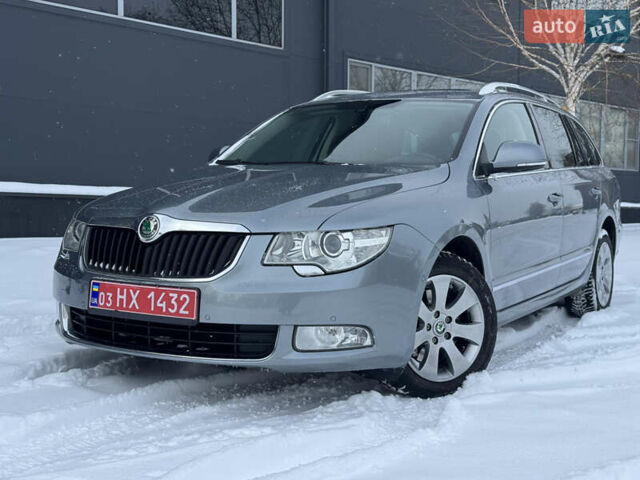 Серый Шкода Суперб, объемом двигателя 2 л и пробегом 216 тыс. км за 12700 $, фото 1 на Automoto.ua