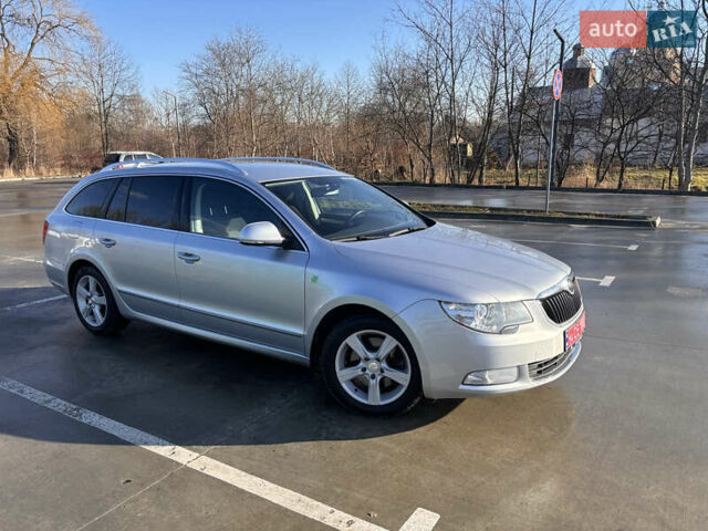 Сірий Шкода Суперб, об'ємом двигуна 1.6 л та пробігом 290 тис. км за 9250 $, фото 1 на Automoto.ua
