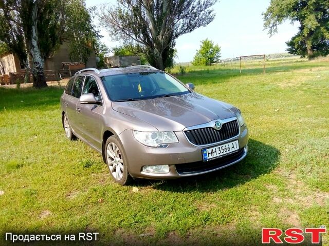 Серый Шкода Суперб, объемом двигателя 1.8 л и пробегом 20000 тыс. км за 9900 $, фото 1 на Automoto.ua