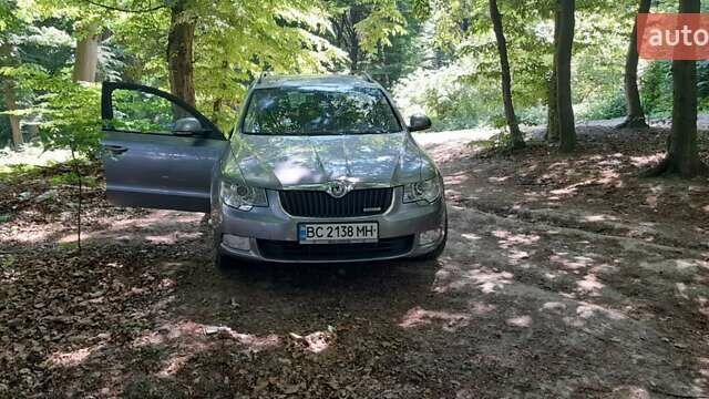 Серый Шкода Суперб, объемом двигателя 1.6 л и пробегом 320 тыс. км за 9500 $, фото 1 на Automoto.ua