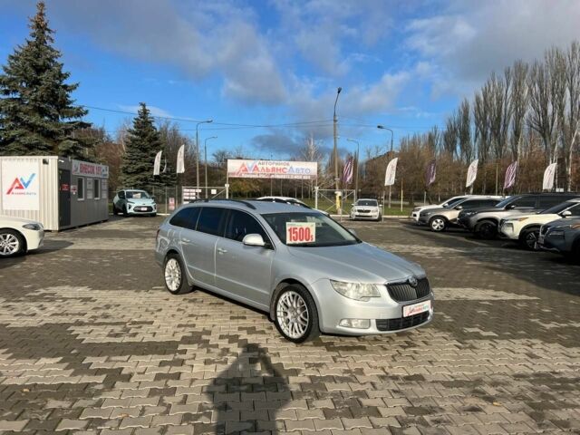 Серый Шкода Суперб, объемом двигателя 2 л и пробегом 260 тыс. км за 10400 $, фото 1 на Automoto.ua