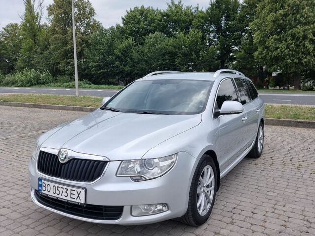 Серый Шкода Суперб, объемом двигателя 1.97 л и пробегом 207 тыс. км за 13000 $, фото 1 на Automoto.ua