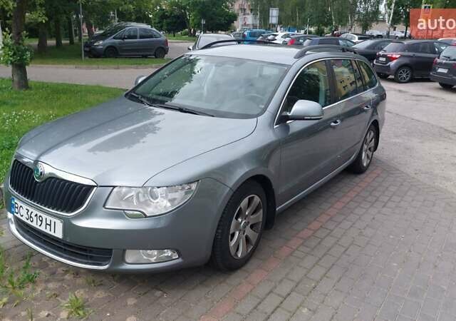 Серый Шкода Суперб, объемом двигателя 1.6 л и пробегом 196 тыс. км за 10300 $, фото 1 на Automoto.ua