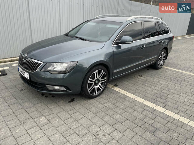 Сірий Шкода Суперб, об'ємом двигуна 2 л та пробігом 335 тис. км за 9500 $, фото 1 на Automoto.ua