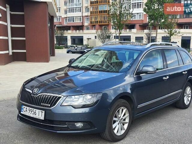 Серый Шкода Суперб, объемом двигателя 1.6 л и пробегом 302 тыс. км за 11999 $, фото 1 на Automoto.ua