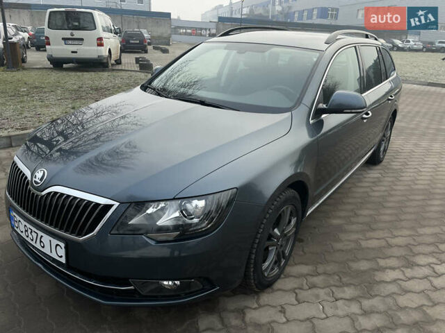 Серый Шкода Суперб, объемом двигателя 1.97 л и пробегом 157 тыс. км за 16000 $, фото 1 на Automoto.ua