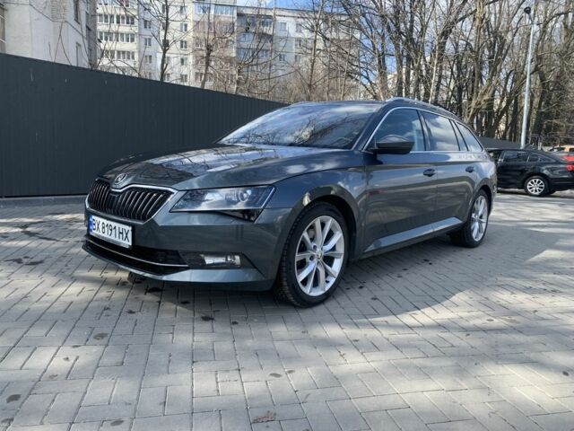 Сірий Шкода Суперб, об'ємом двигуна 2 л та пробігом 249 тис. км за 17600 $, фото 1 на Automoto.ua