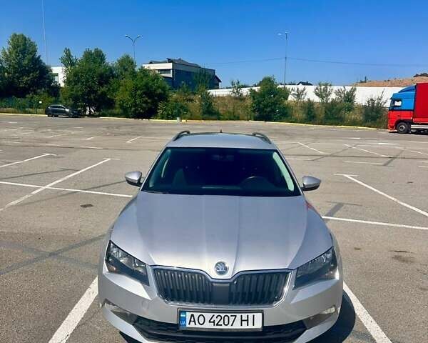 Серый Шкода Суперб, объемом двигателя 1.6 л и пробегом 255 тыс. км за 13700 $, фото 1 на Automoto.ua