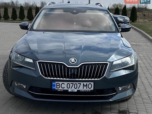 Сірий Шкода Суперб, об'ємом двигуна 1.97 л та пробігом 366 тис. км за 16500 $, фото 1 на Automoto.ua