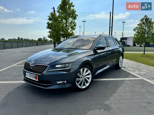 Серый Шкода Суперб, объемом двигателя 1.97 л и пробегом 190 тыс. км за 15999 $, фото 1 на Automoto.ua