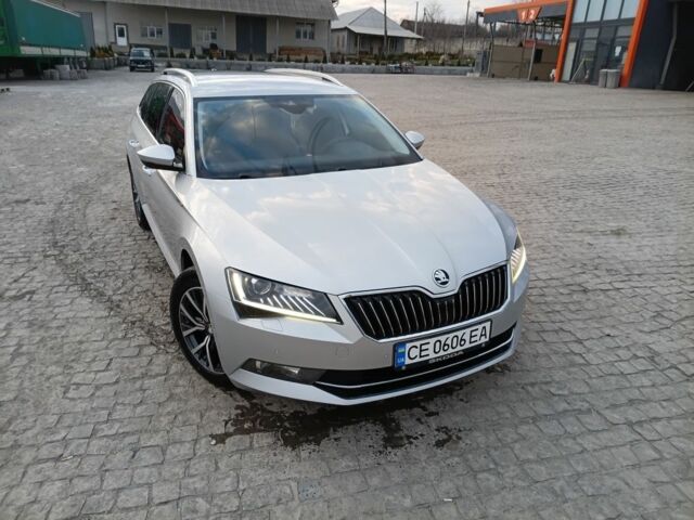 Сірий Шкода Суперб, об'ємом двигуна 2 л та пробігом 298 тис. км за 18387 $, фото 1 на Automoto.ua