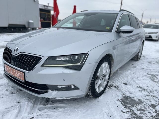 Серый Шкода Суперб, объемом двигателя 2 л и пробегом 168 тыс. км за 18800 $, фото 1 на Automoto.ua