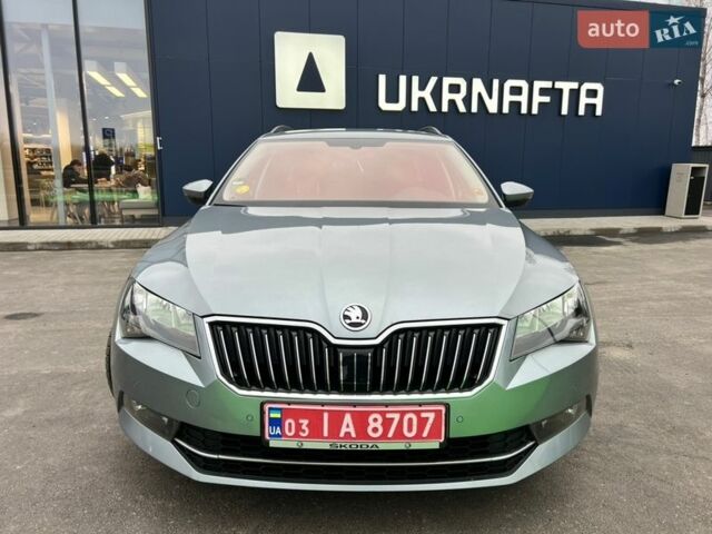 Серый Шкода Суперб, объемом двигателя 1.6 л и пробегом 217 тыс. км за 15700 $, фото 1 на Automoto.ua