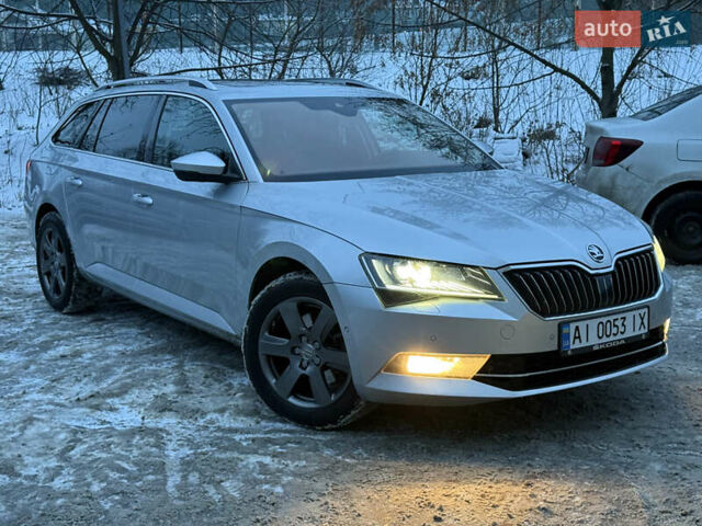 Сірий Шкода Суперб, об'ємом двигуна 1.6 л та пробігом 241 тис. км за 15750 $, фото 1 на Automoto.ua