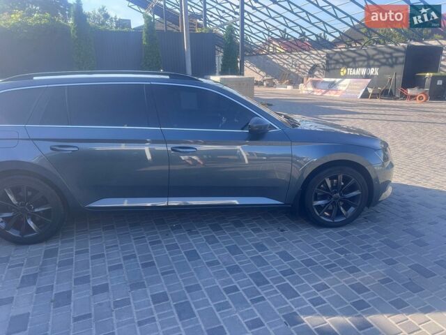 Сірий Шкода Суперб, об'ємом двигуна 1.97 л та пробігом 228 тис. км за 19000 $, фото 1 на Automoto.ua