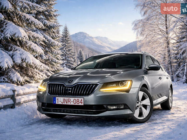 Сірий Шкода Суперб, об'ємом двигуна 2 л та пробігом 237 тис. км за 17000 $, фото 1 на Automoto.ua